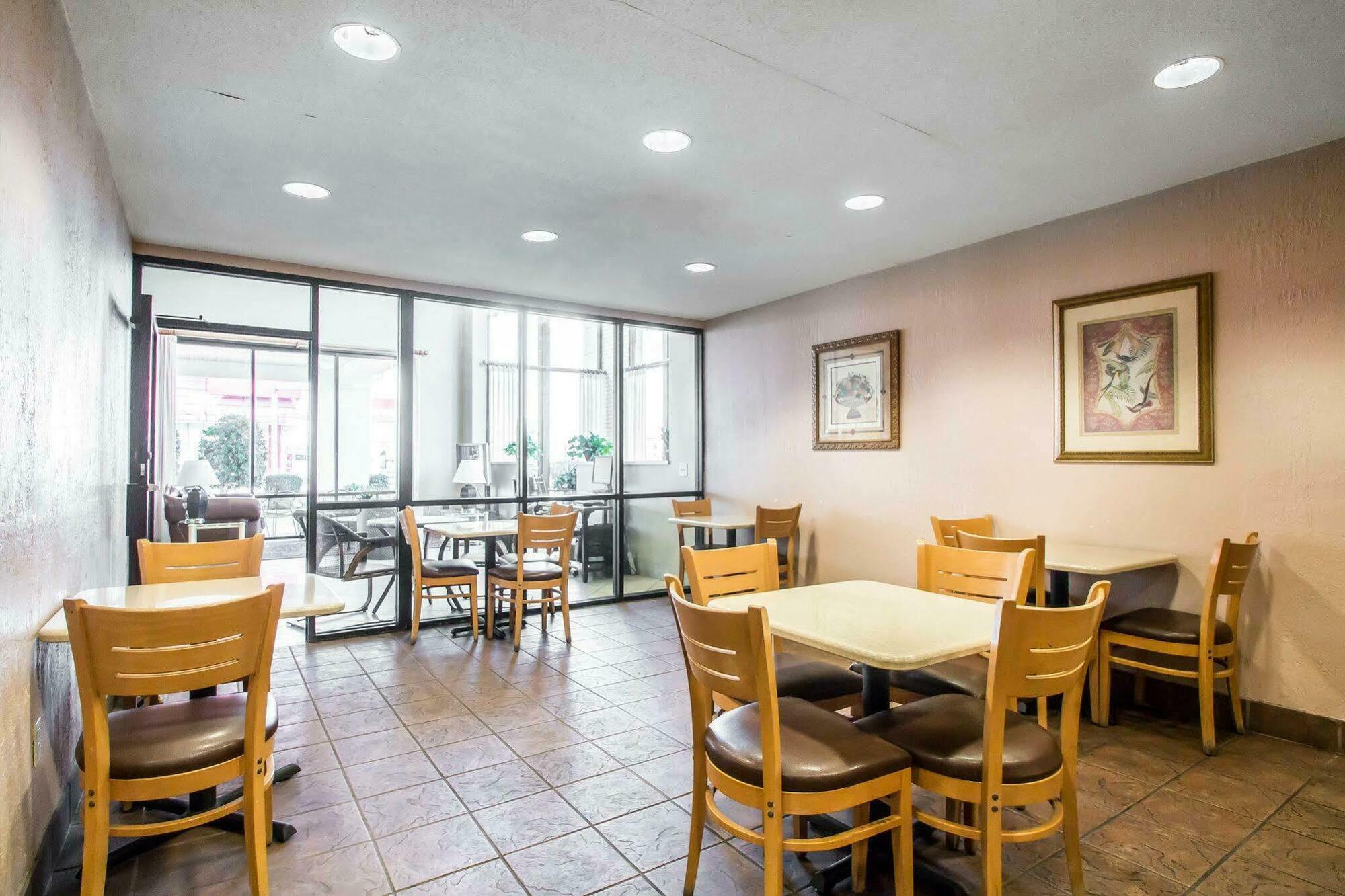 Econo Lodge Springfield I-44 Exteriér fotografie